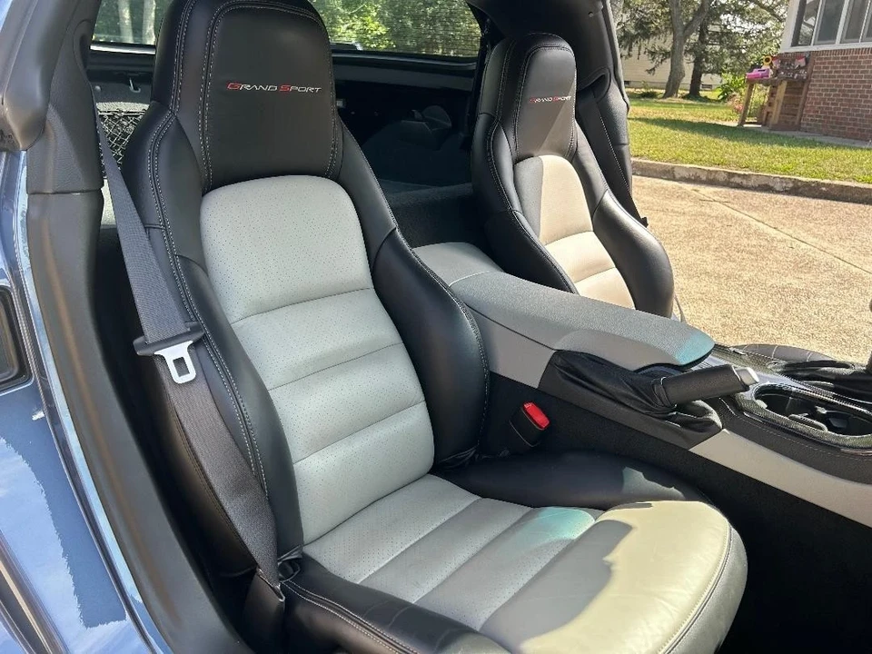 2011 Chevrolet Corvette C6 - Image 15 of 19