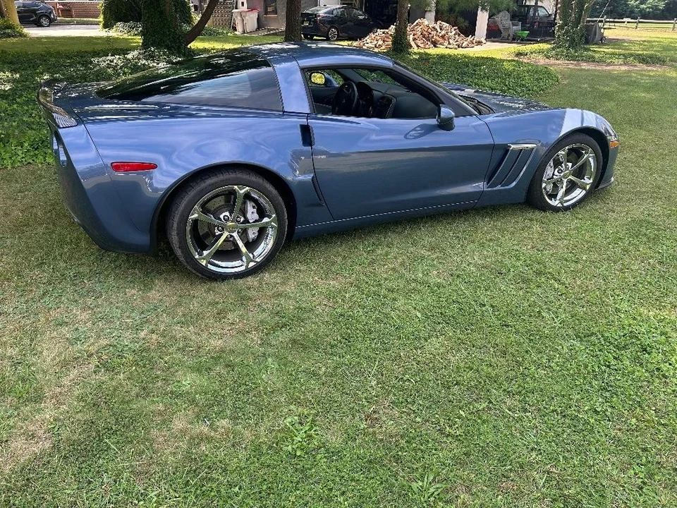 2011 Chevrolet Corvette C6 - Image 2 of 19