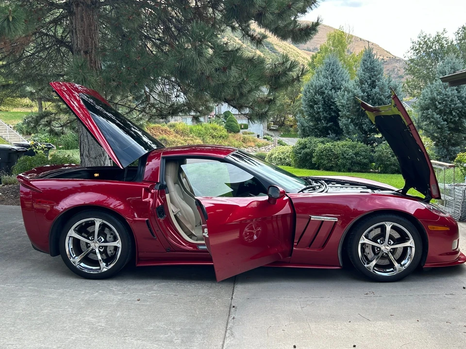 2011 Chevrolet Corvette C6 - Image 10 of 14