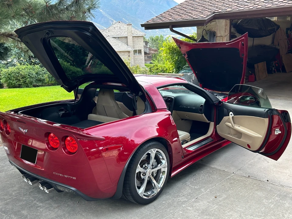 2011 Chevrolet Corvette C6 - Image 12 of 14