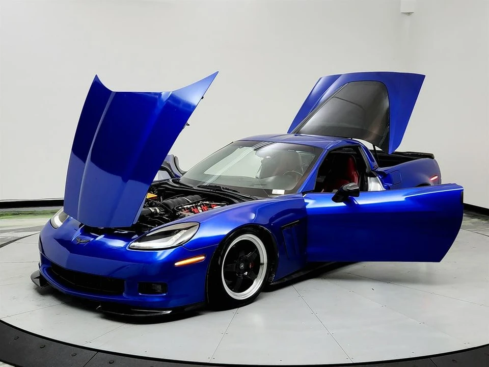 2011 Chevrolet Corvette C6 - Image 9 of 12