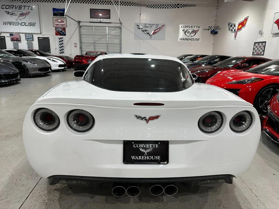 2011 Chevrolet Corvette C6 - Image 9 of 11