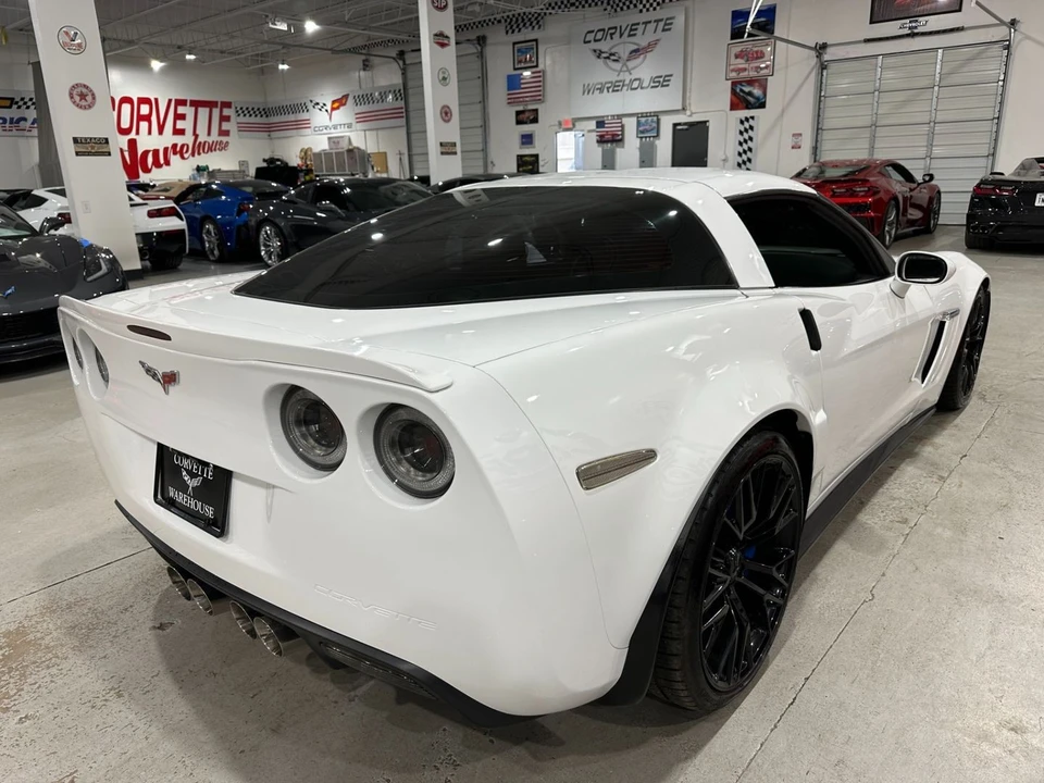2011 Chevrolet Corvette C6 - Image 7 of 11