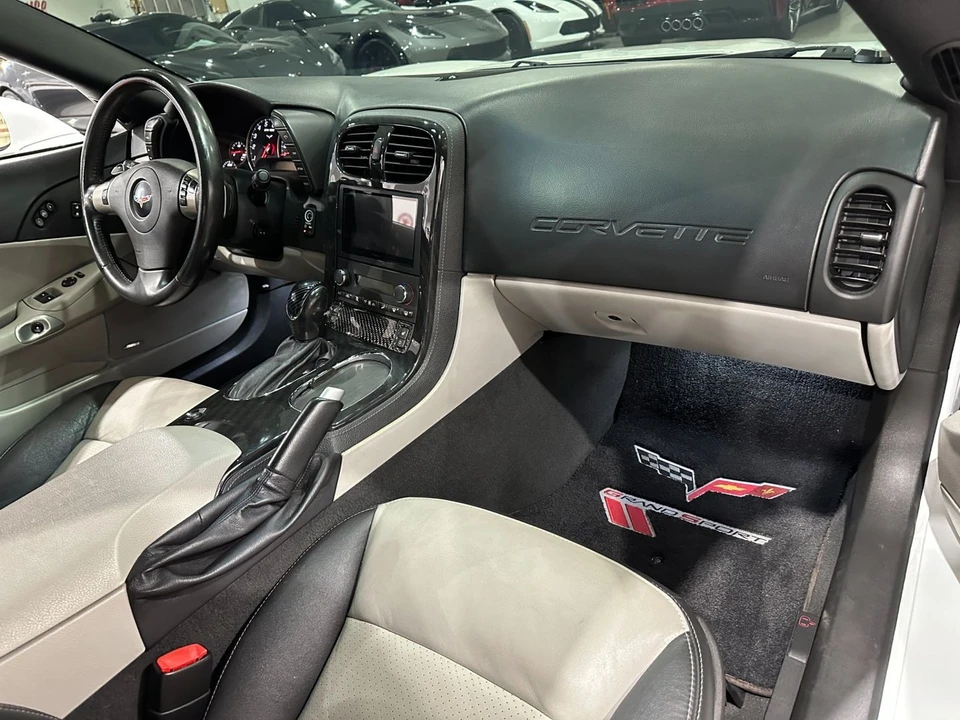 2011 Chevrolet Corvette C6 - Image 10 of 11