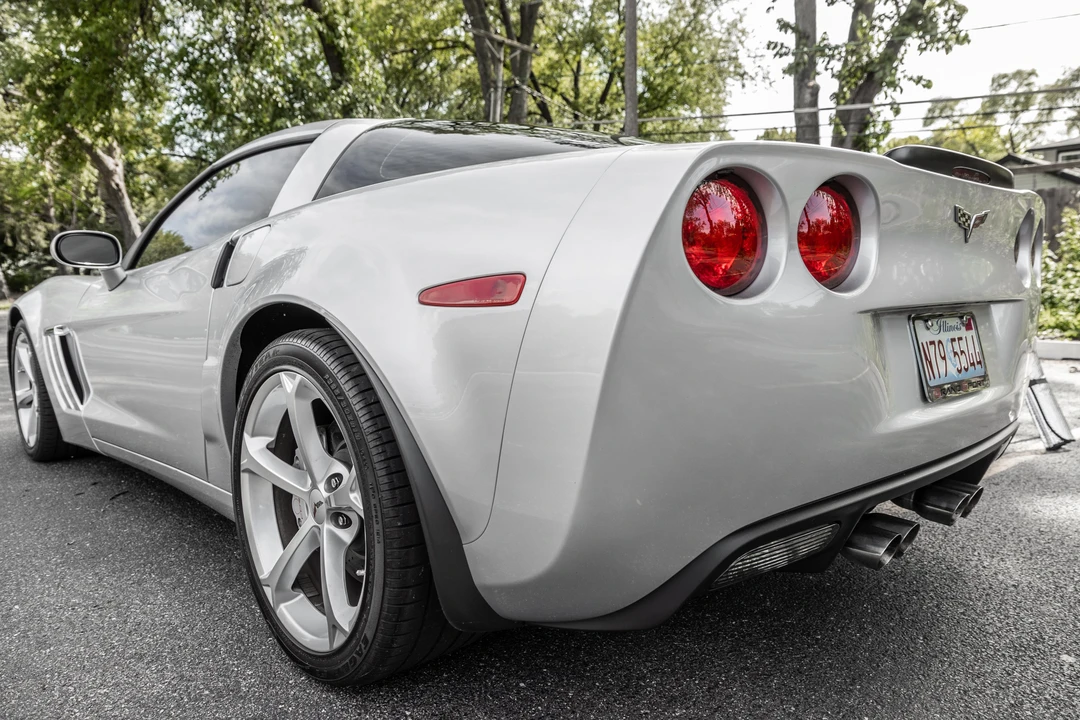 2011 Chevrolet Corvette C6 - Image 11 of 31