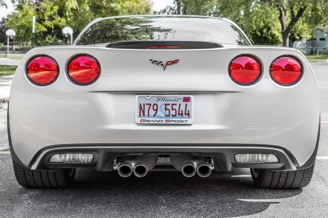 2011 Chevrolet Corvette C6 - Image 12 of 31