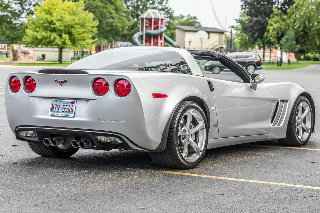 2011 Chevrolet Corvette C6 - Image 14 of 31