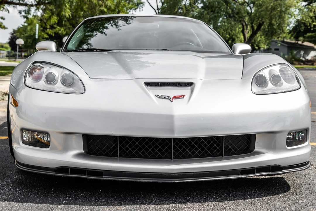 2011 Chevrolet Corvette C6 - Image 2 of 31