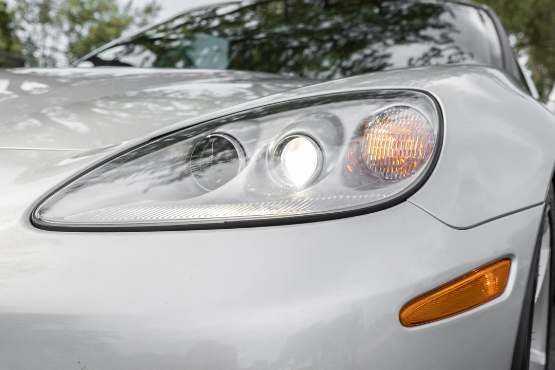 2011 Chevrolet Corvette C6 - Image 21 of 31