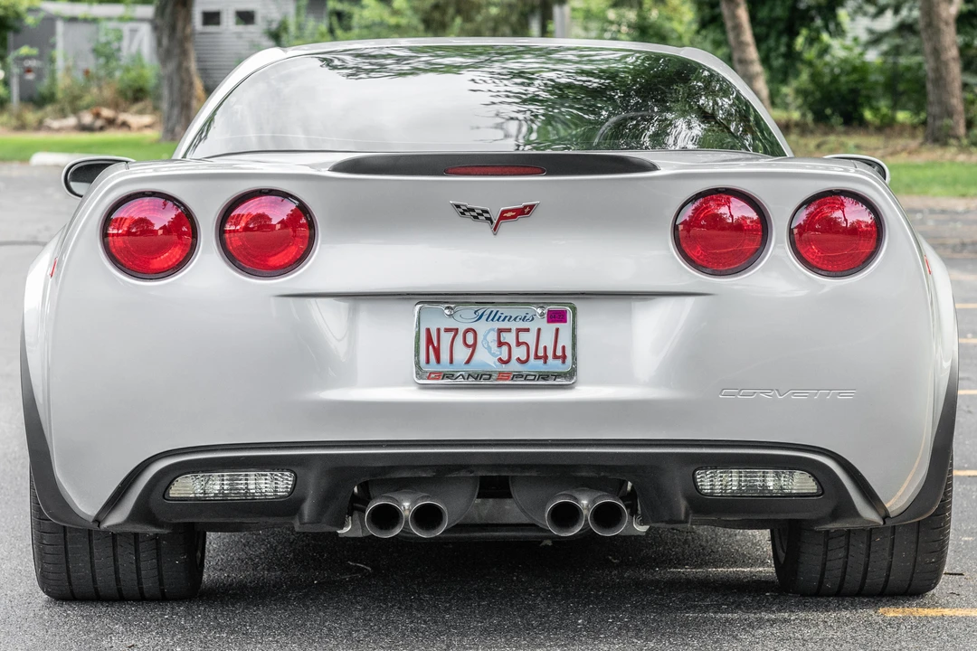 2011 Chevrolet Corvette C6 - Image 5 of 31
