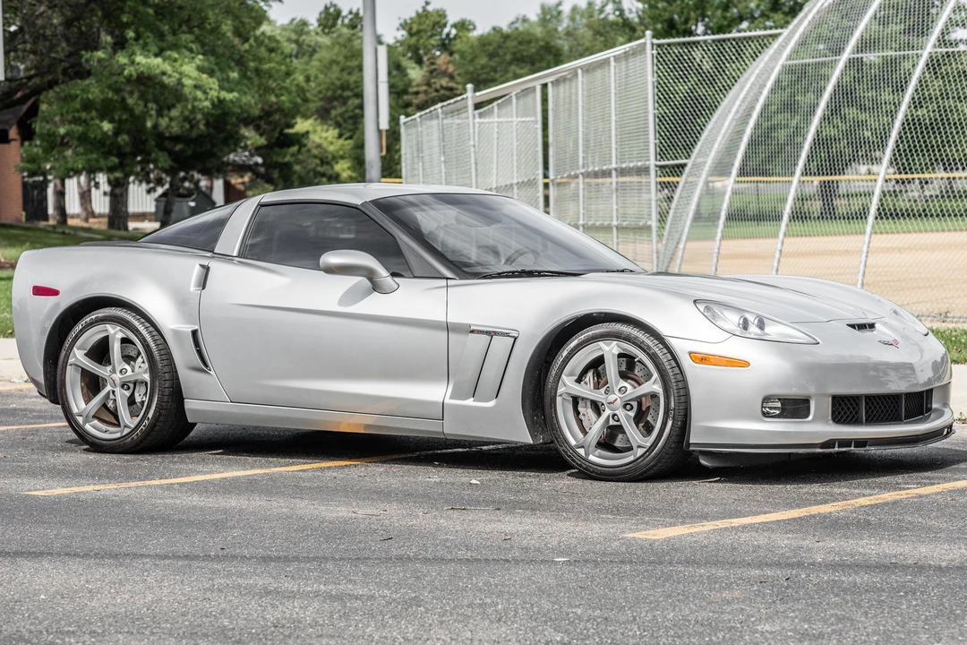2011 Chevrolet Corvette C6 - Image 15 of 31