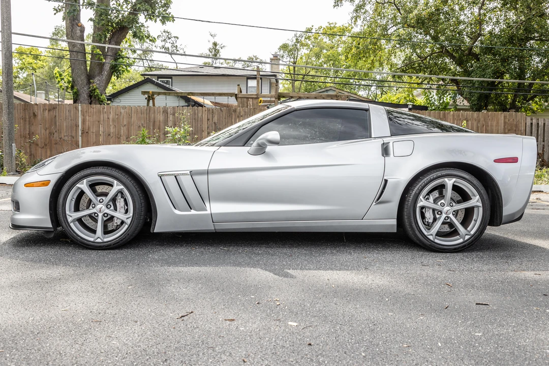 2011 Chevrolet Corvette C6 - Image 8 of 31