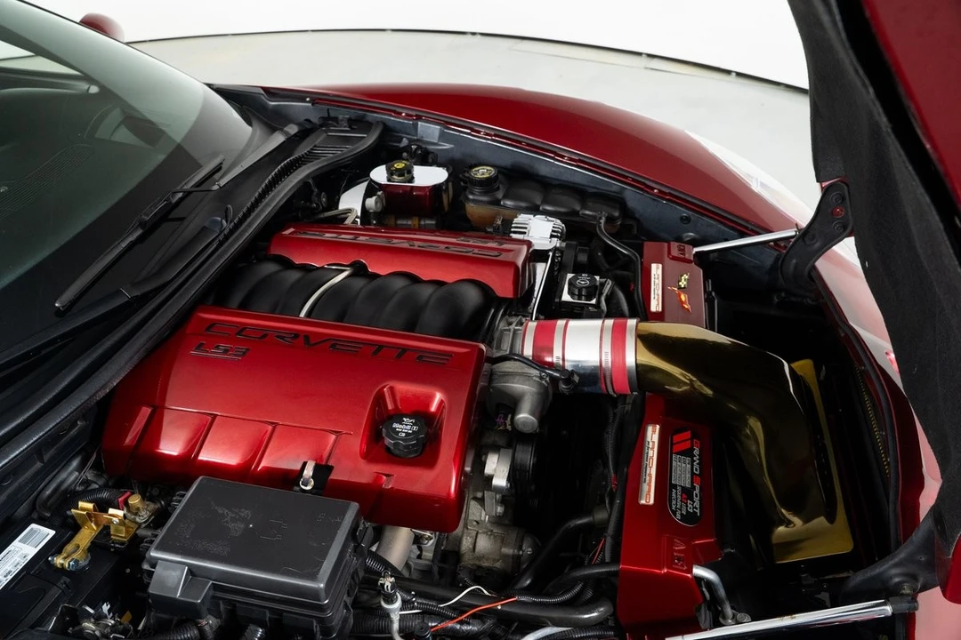 2011 Chevrolet Corvette C6 - Image 3 of 31