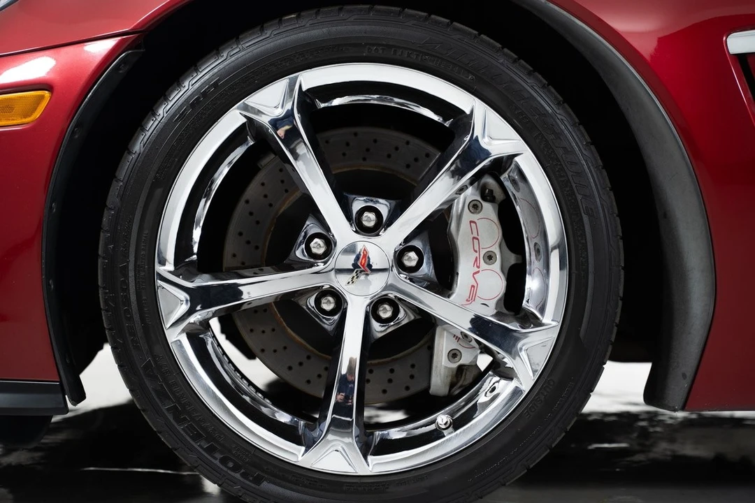 2011 Chevrolet Corvette C6 - Image 7 of 31