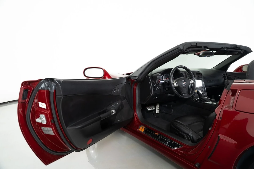 2011 Chevrolet Corvette C6 - Image 18 of 31