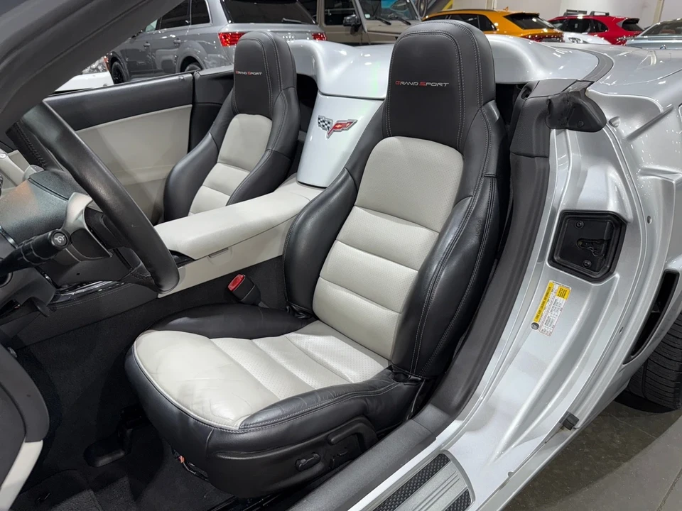 2011 Chevrolet Corvette C6 - Image 11 of 12