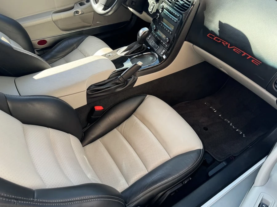 2011 Chevrolet Corvette Callaway - Image 10 of 14
