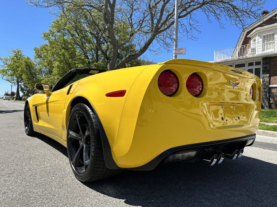 2011 Chevrolet Corvette C6 - Image 11 of 31
