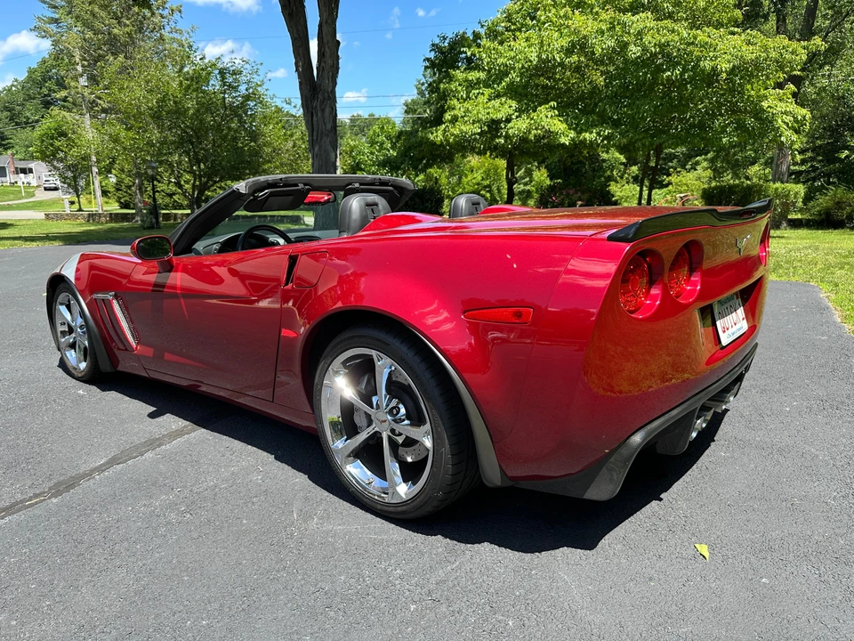 2011 Chevrolet Corvette C6 - Image 7 of 15