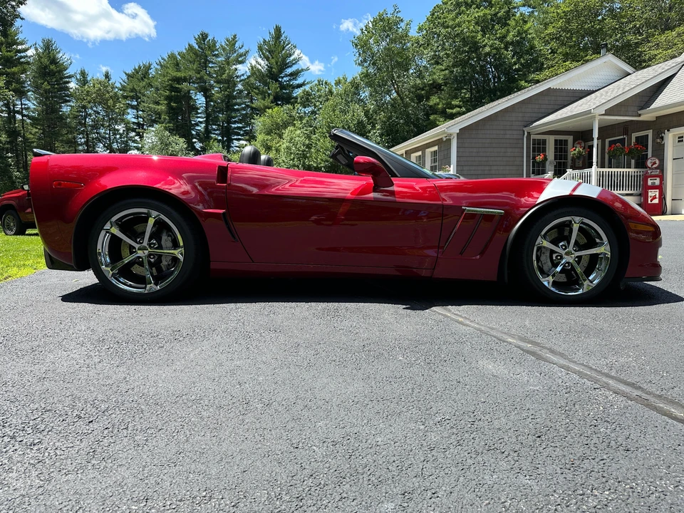 2011 Chevrolet Corvette C6 - Image 9 of 15