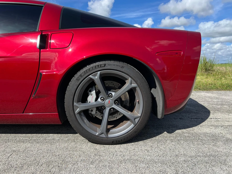 2011 Chevrolet Corvette C6 - Image 19 of 31