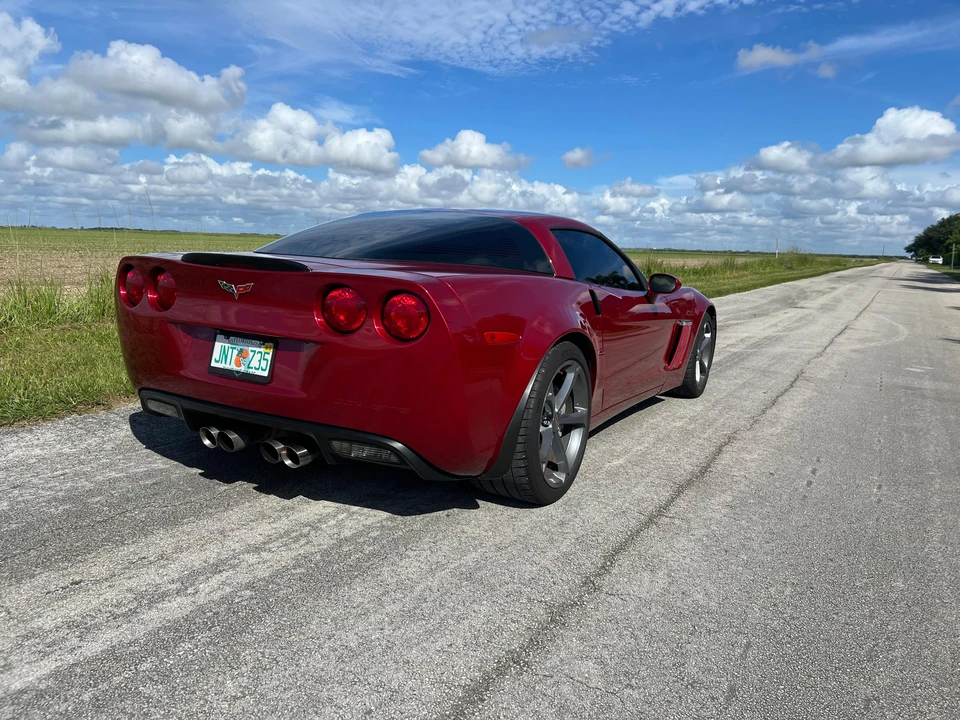 2011 Chevrolet Corvette C6 - Image 7 of 31