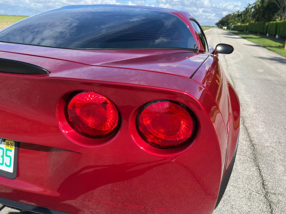 2011 Chevrolet Corvette C6 - Image 15 of 31
