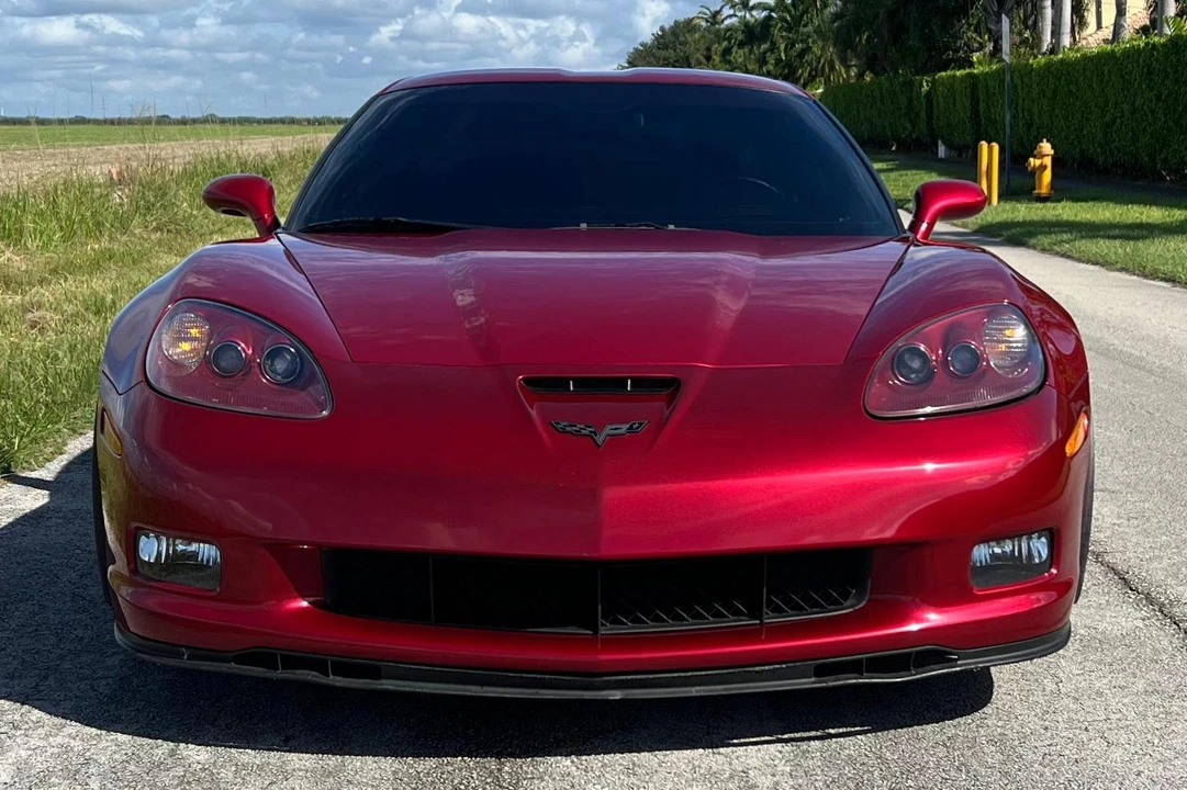 2011 Chevrolet Corvette C6 - Image 2 of 31