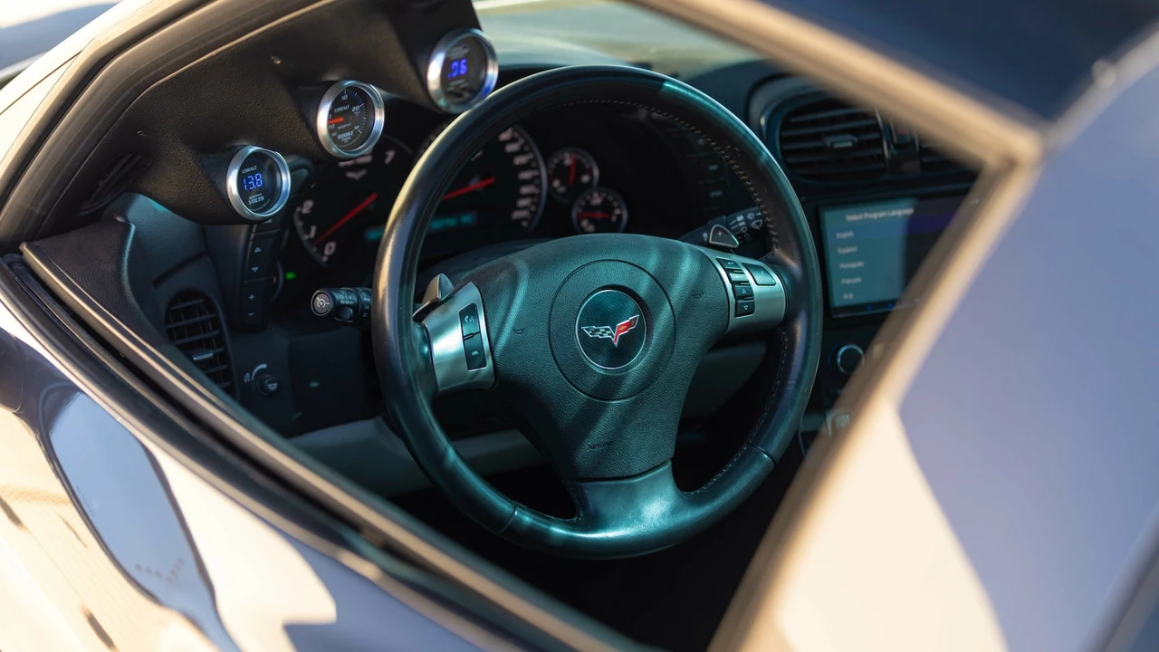 2011 Chevrolet Corvette C6 - Image 10 of 24
