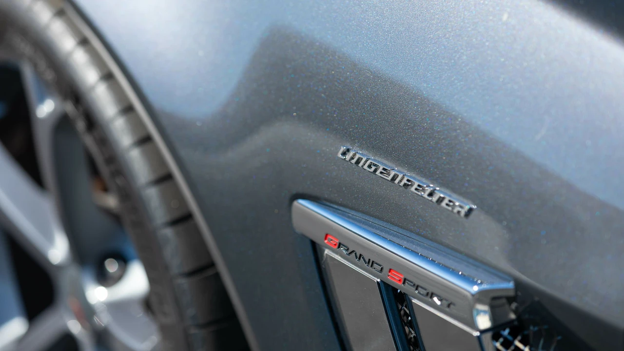 2011 Chevrolet Corvette C6 - Image 11 of 24