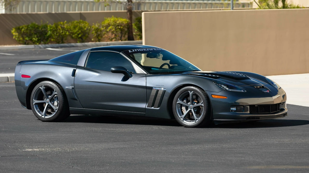 2011 Chevrolet Corvette C6 - Image 12 of 24