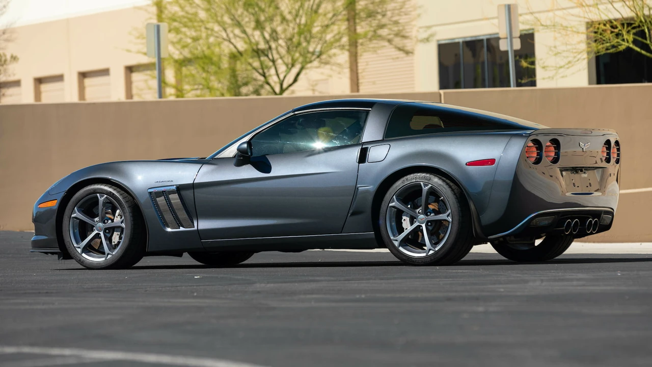 2011 Chevrolet Corvette C6 - Image 13 of 24