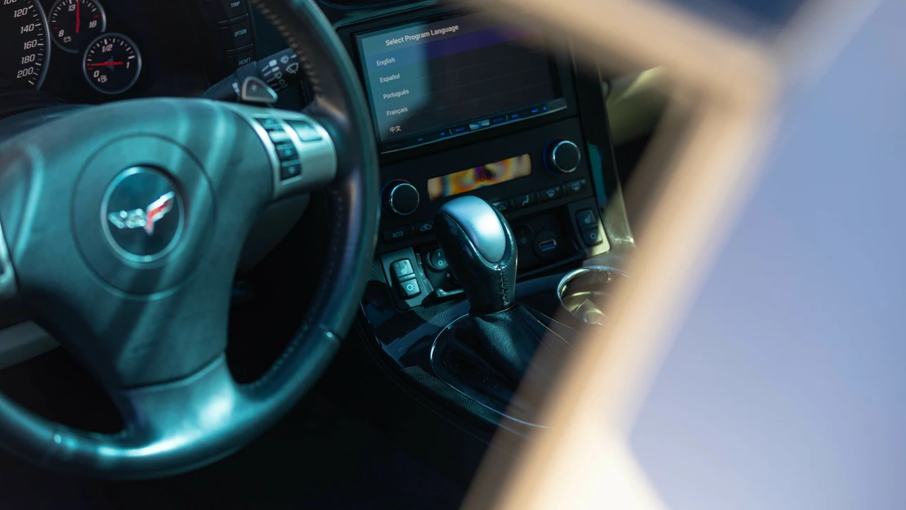 2011 Chevrolet Corvette C6 - Image 19 of 24