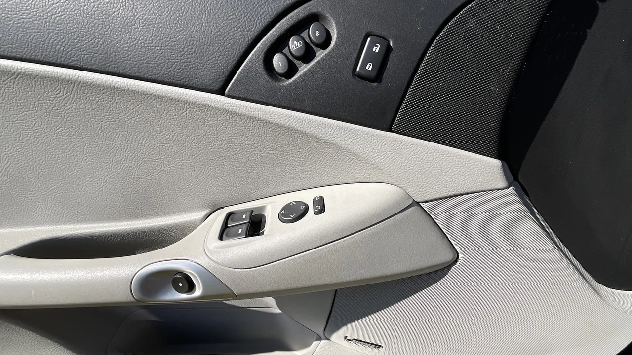 2011 Chevrolet Corvette C6 - Image 13 of 13