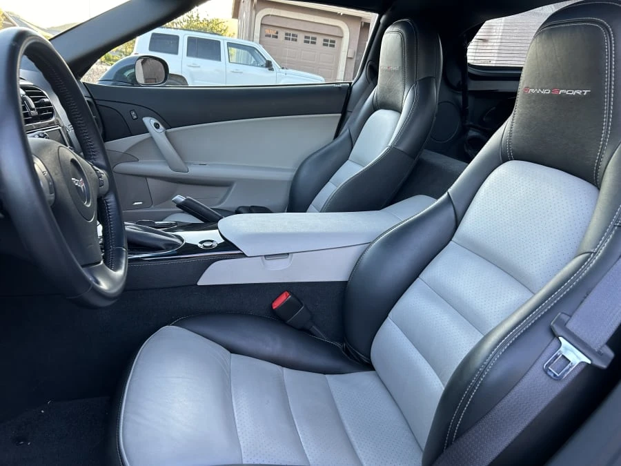 2011 Chevrolet Corvette C6 - Image 6 of 11
