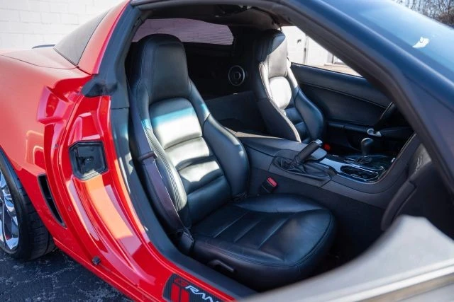 2011 Chevrolet Corvette C6 - Image 13 of 21