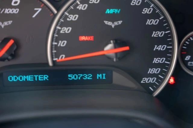 2011 Chevrolet Corvette C6 - Image 17 of 21