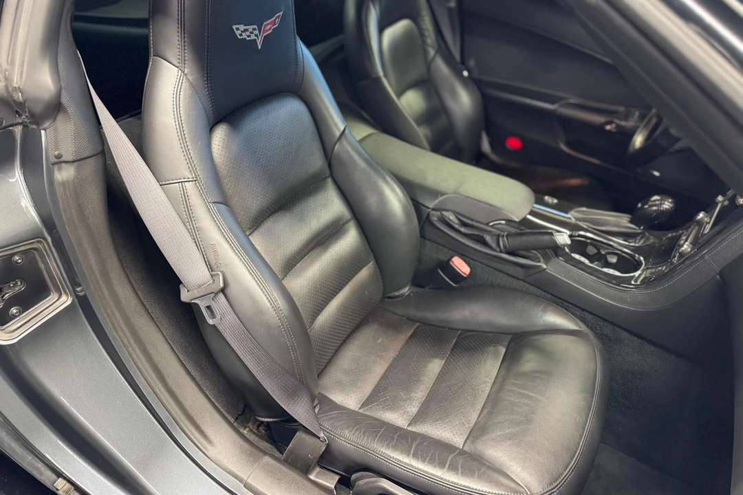 2011 Chevrolet Corvette C6 - Image 28 of 31