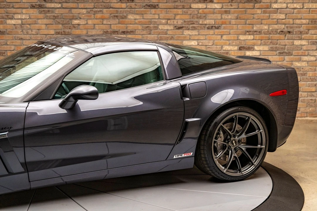 2011 Chevrolet Corvette C6 Grand Sport - Image 8 of 24