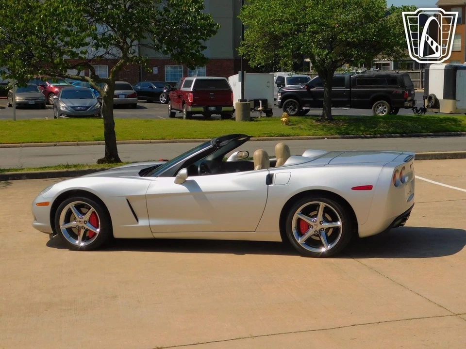 2011 Chevrolet Corvette C6 - Image 15 of 21