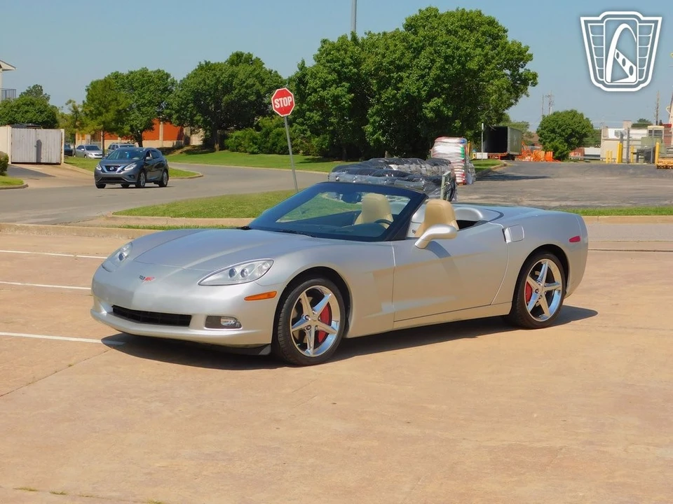 2011 Chevrolet Corvette C6 - Image 3 of 12