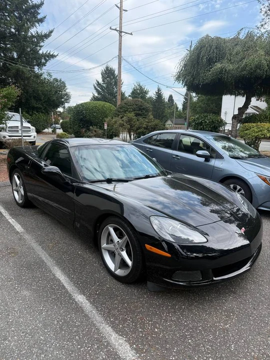 2011 Chevrolet Corvette C6 - Image 2 of 7