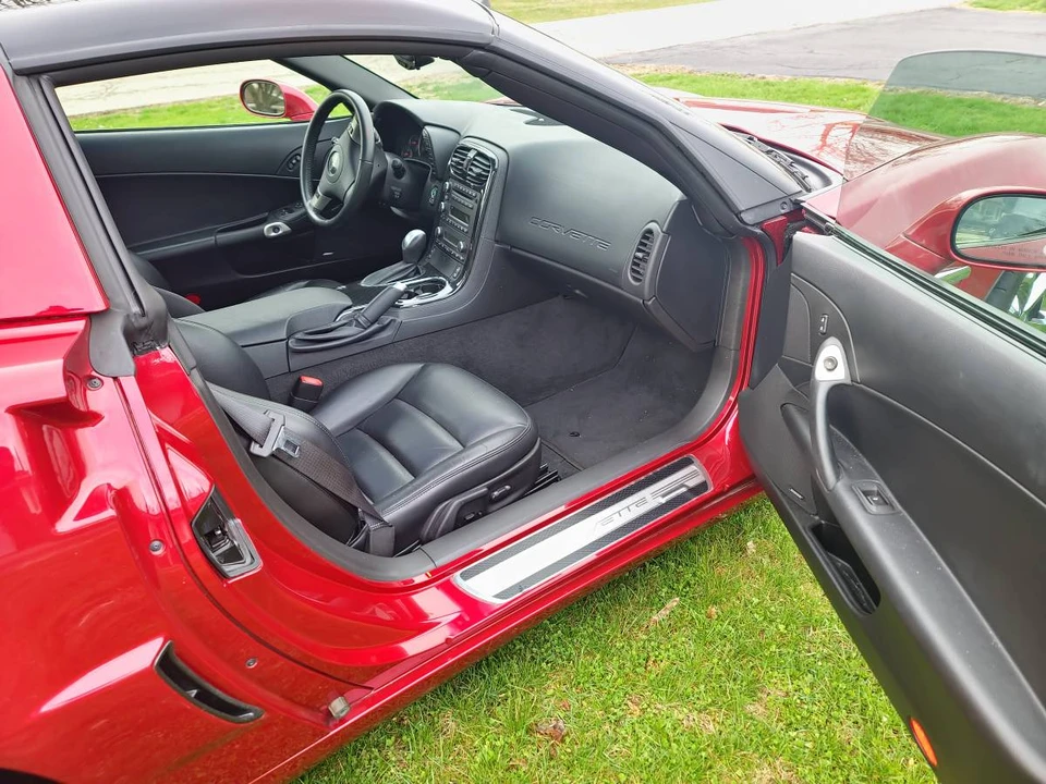 2011 Chevrolet Corvette C6 - Image 6 of 6