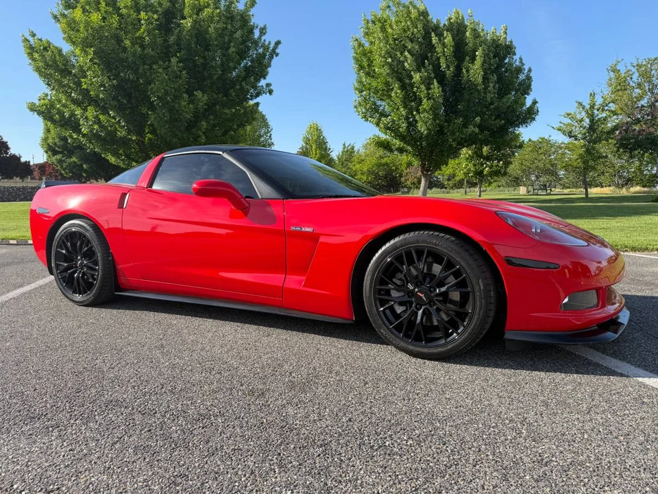 2011 Chevrolet Corvette C6 - Image 5 of 7
