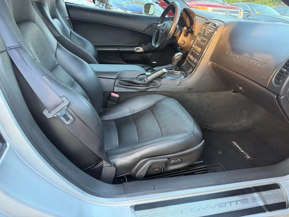 2011 Chevrolet Corvette C6 - Image 11 of 15