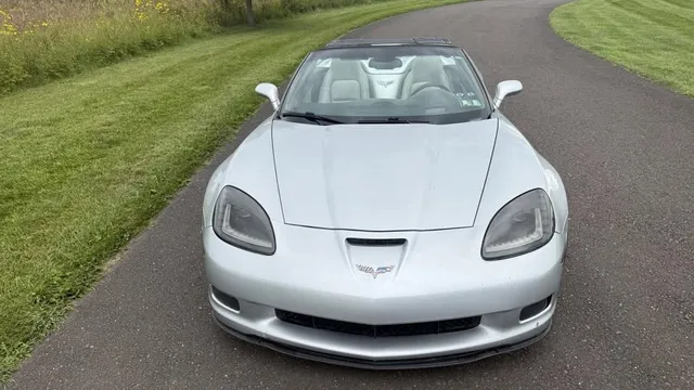 2011 Chevrolet Corvette C6 - Image 3 of 20