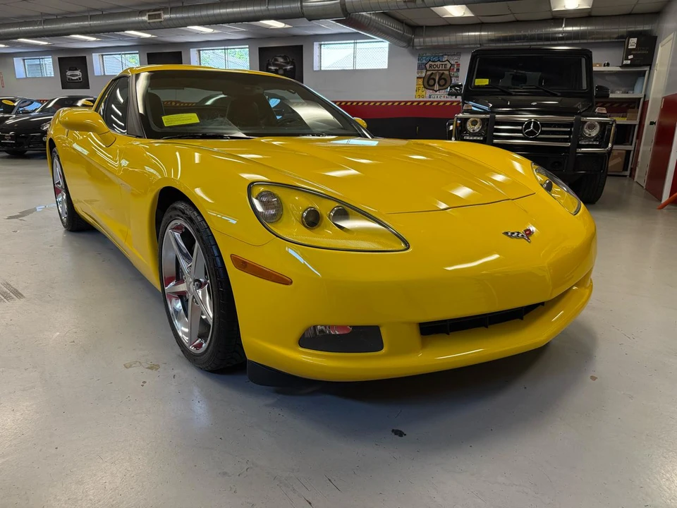 2011 Chevrolet Corvette C6 - Image 7 of 31