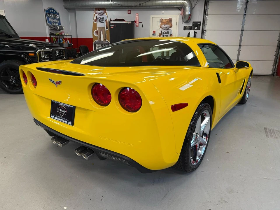 2011 Chevrolet Corvette C6 - Image 6 of 31