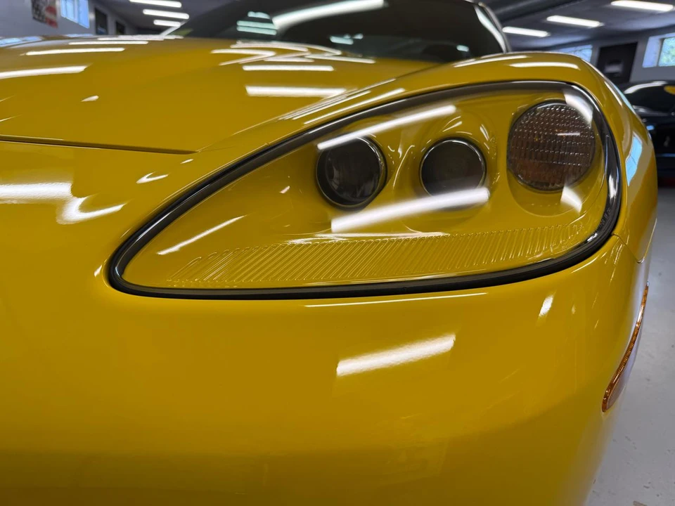 2011 Chevrolet Corvette C6 - Image 21 of 31