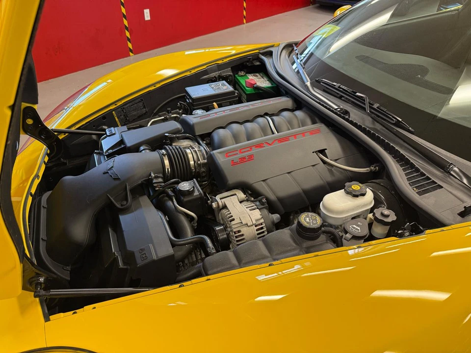 2011 Chevrolet Corvette C6 - Image 23 of 31